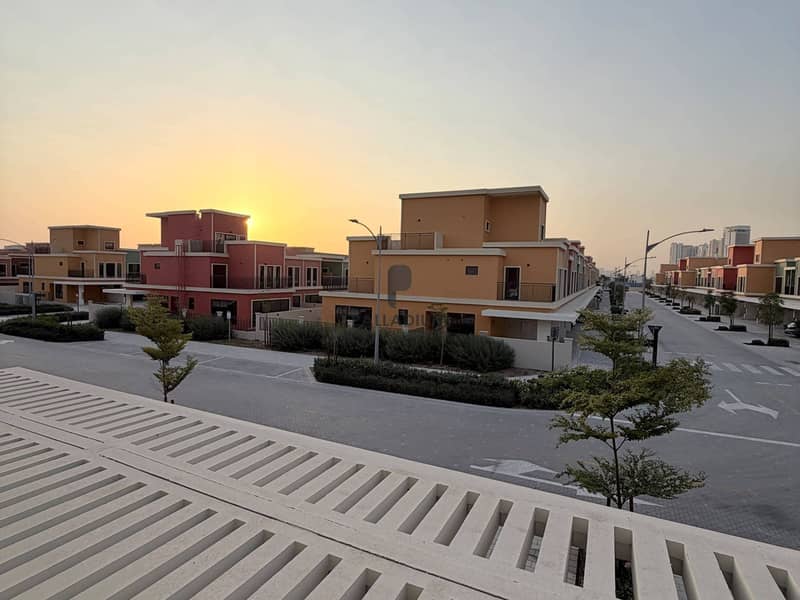 Rijwoning in DAMAC Lagoons,Portofino, 4 slaapkamers, 154990 AED - 17013187 Rijwoning in DAMAC Lagoons,Portofino, 4 slaapkamers, 154990 AED - 17013187