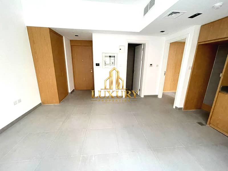 5 Hot Deal! 1 BHK + 2 Washrooms in Al Mamsha | AED 43, 786 Yearly!