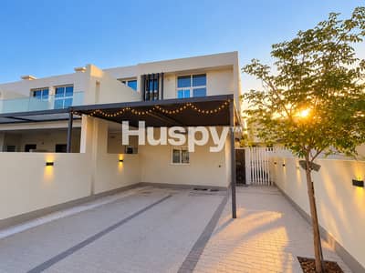 3 habitaciones Townhouse para en Alquiler en DAMAC Hills 2 (Akoya by DAMAC), Dubai - Casa adosada en DAMAC Hills 2 (Akoya by DAMAC)，Trixis, 3 dormitorios, 120000 AED - 17013637