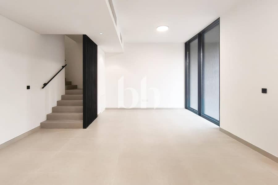 8 images image img