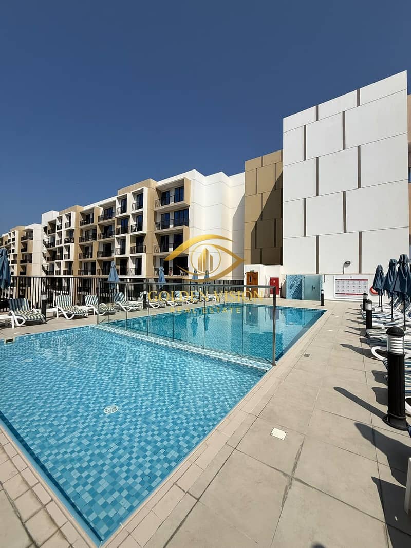 11 Swimming pool 2. jpeg