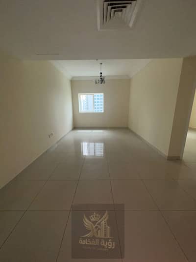 Appartement de 2 chambres à à louer à Al Khan, Sharjah - WhatsApp Image 2026-10-28 at 3.53. 33 PM (1). jpeg