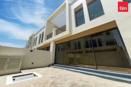 4 habitaciones Townhouse para en Alquiler en DAMAC Lagoons, Dubai - Casa adosada en DAMAC Lagoons,Costa Brava, 4 dormitorios, 145000 AED - 17014101 4 habitaciones Townhouse para en Alquiler en DAMAC Lagoons, Dubai - Casa adosada en DAMAC Lagoons,Costa Brava, 4 dormitorios, 145000 AED - 17014101