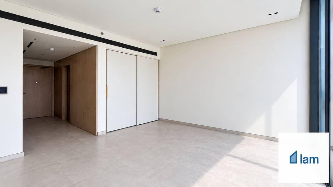 4 Property_04. jpg