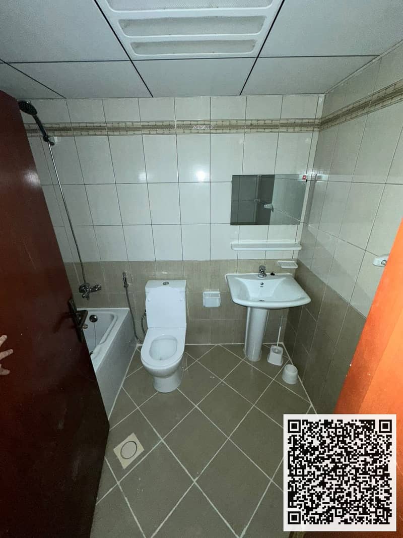 5 1001569628. jpg