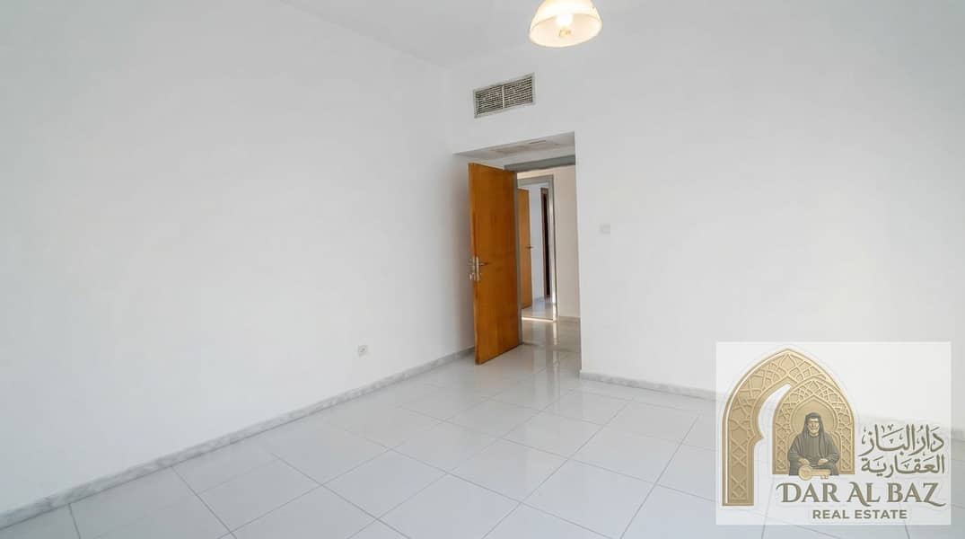 7 Enhancing_real_estate_listing_ph…_043dbfa3 (1). jpg