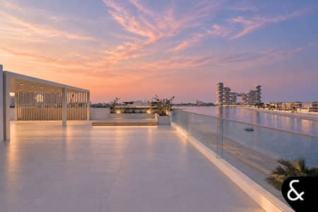 6 Bedroom Villa for Sale in Palm Jumeirah, Dubai - 16,829 BUA - Atlantis + Marina Skyline Views