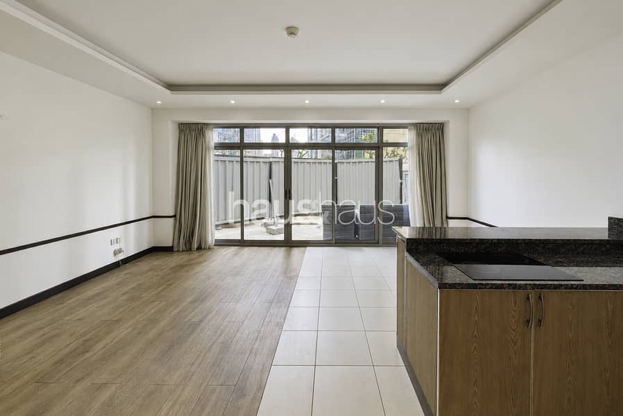 Appartement in Downtown Dubai,The Residences,The Residence 4, 90000 AED - 17015424 Appartement in Downtown Dubai,The Residences,The Residence 4, 90000 AED - 17015424