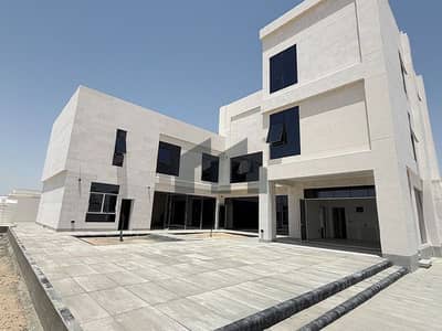 Villa de 8 chambres à à louer à Zayed City, Abu Dhabi - Villa à Zayed City, 8 chambres, 600000 AED - 17015453