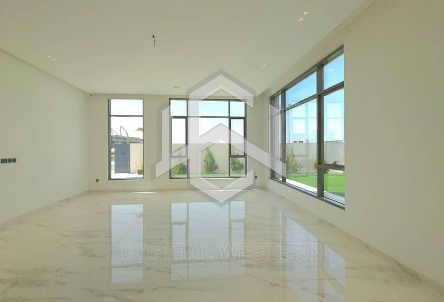 7 Luxurious 7BR+Maid's+Driver | Pool | Garden