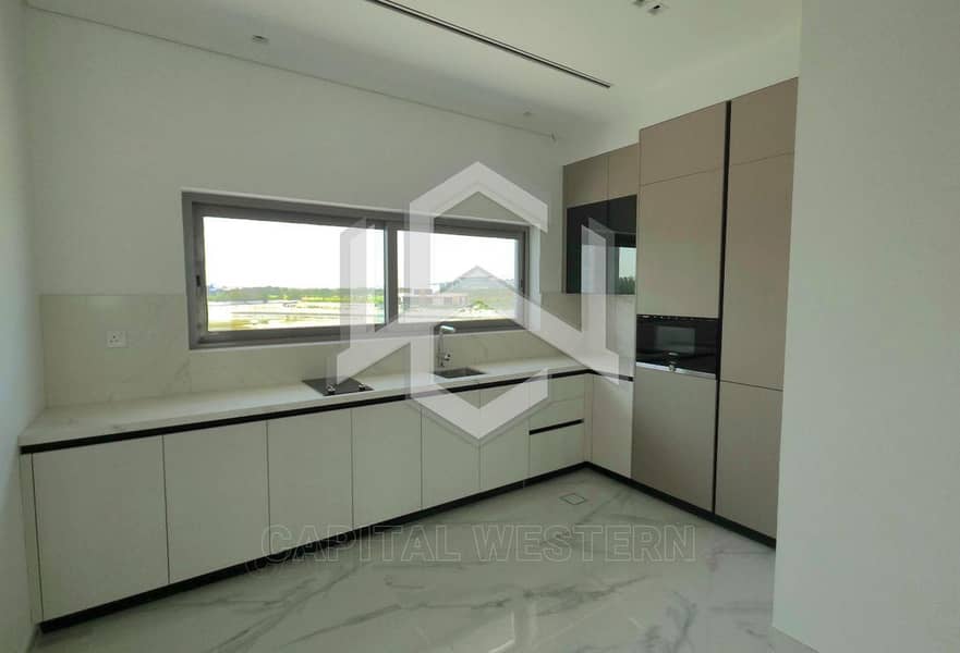 10 Luxurious 7BR+Maid's+Driver | Pool | Garden