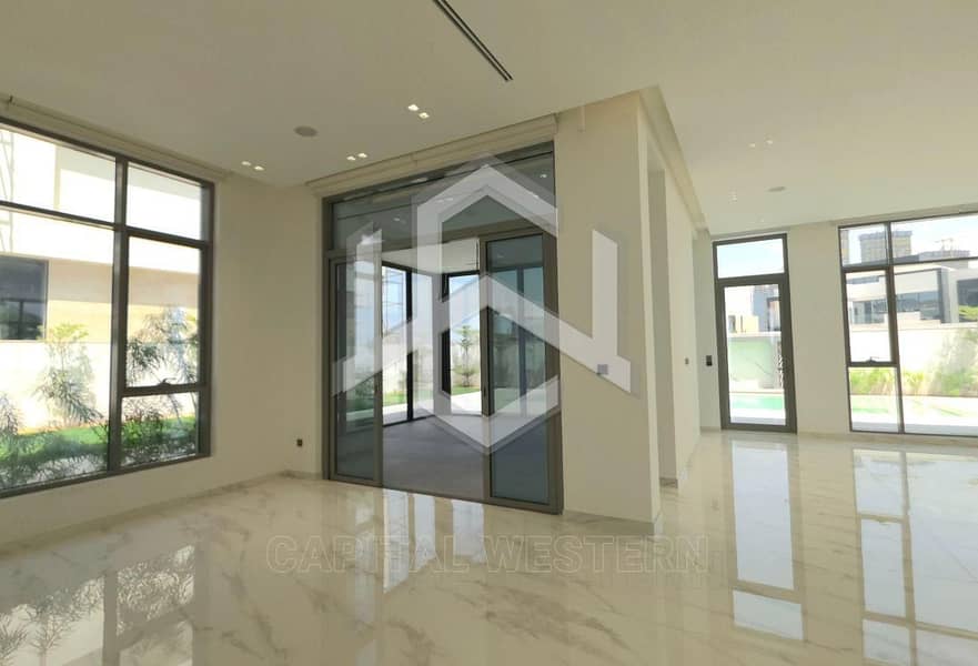 11 Luxurious 7BR+Maid's+Driver | Pool | Garden