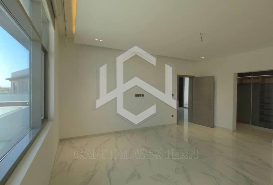 18 Luxurious 7BR+Maid's+Driver | Pool | Garden