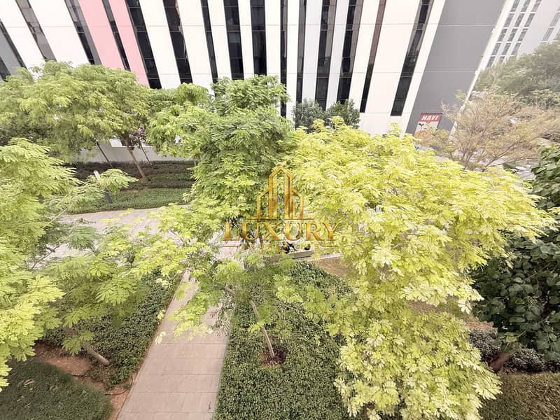 2 Modern 1-Bedroom Apartment with Garden View | Aljada