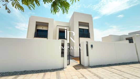 5 Bedroom Villa for Sale in Al Shamkha, Abu Dhabi - WhatsApp Image 2026-10-27 at 16.25. 18 (2). jpeg 5 Bedroom Villa for Sale in Al Shamkha, Abu Dhabi - WhatsApp Image 2026-10-27 at 16.25. 18 (2). jpeg
