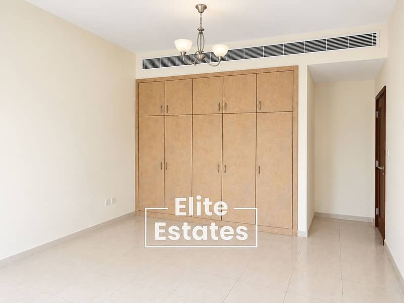 6 Minimalist Bedroom with Built-In Wardrobe. png