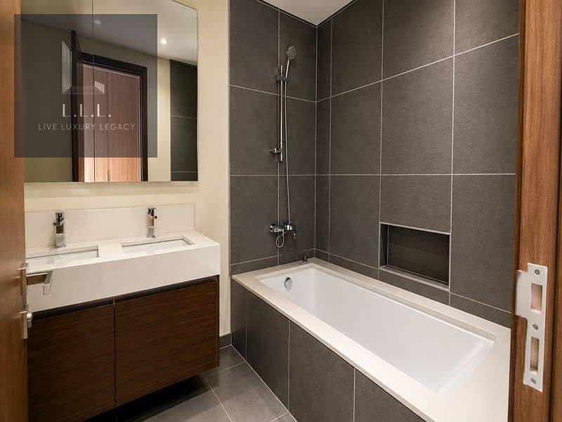 10 Master washroom. png