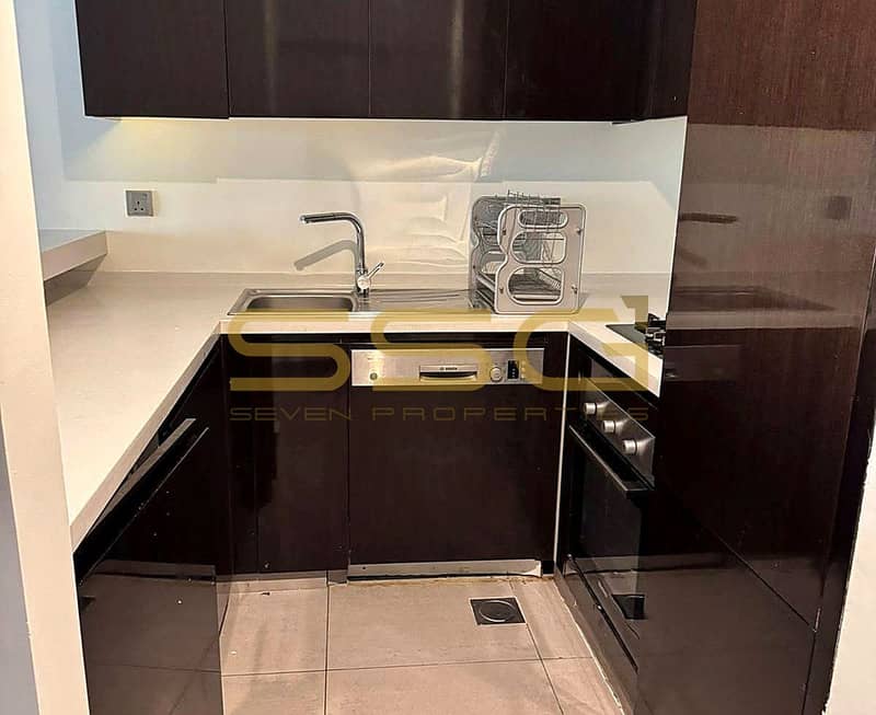 3 02_Kitchen. jpg