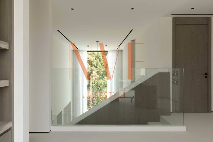 13 JumeirahIslands_FFHall_01. jpg