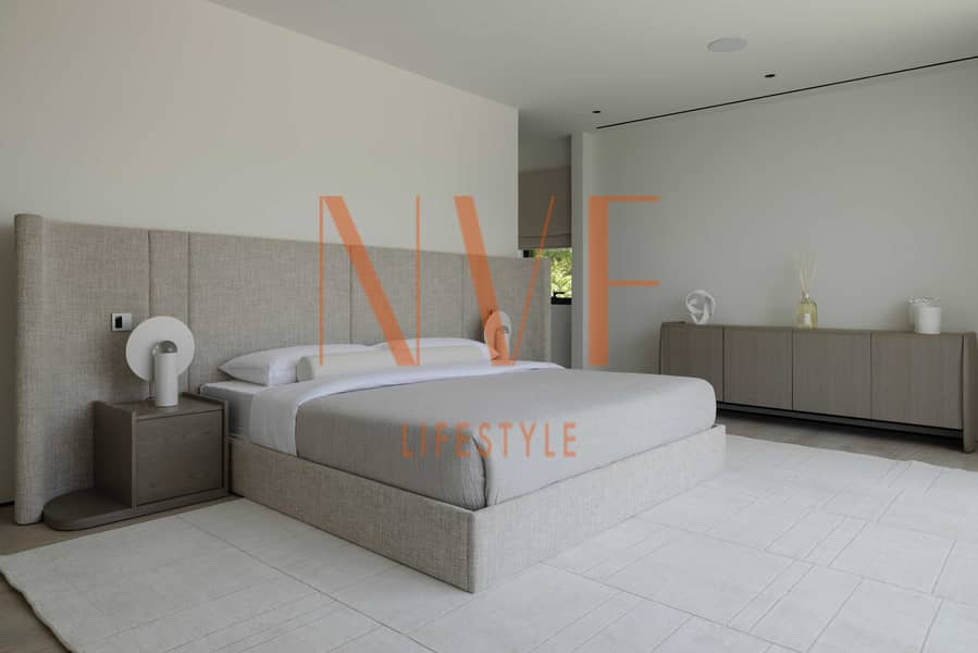 14 JumeirahIslands_MasterBedroom_01. jpg