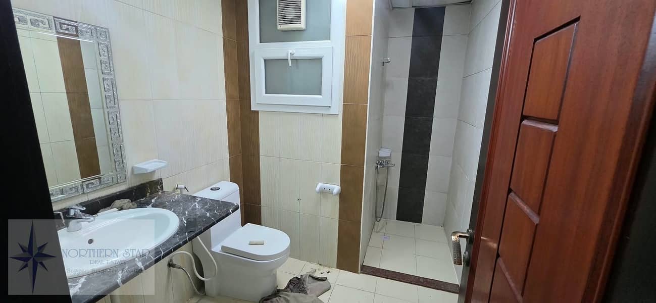 31 WhatsApp Image 2026-10-28 at 17.48. 12 (1). jpeg