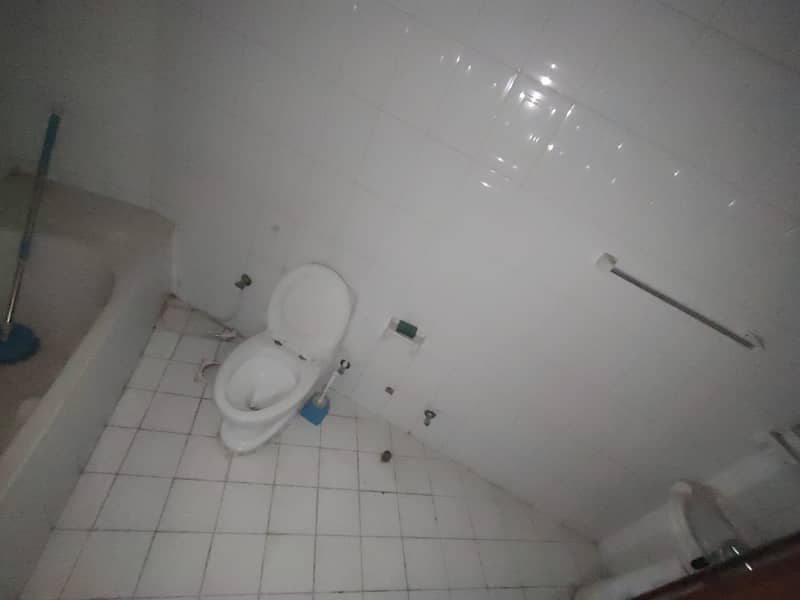 16 WhatsApp Image 2026-10-27 at 15.40. 54. jpeg