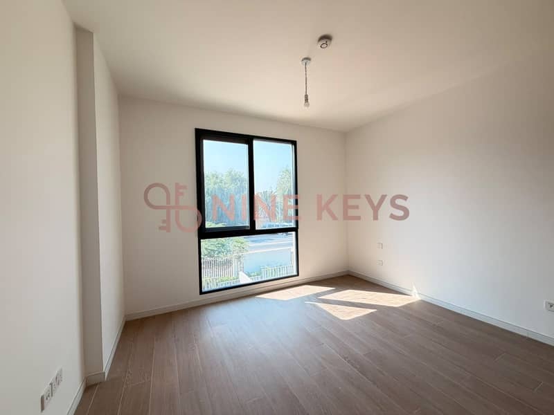 18 WhatsApp Image 2026-10-28 at 6.36. 58 PM. jpeg
