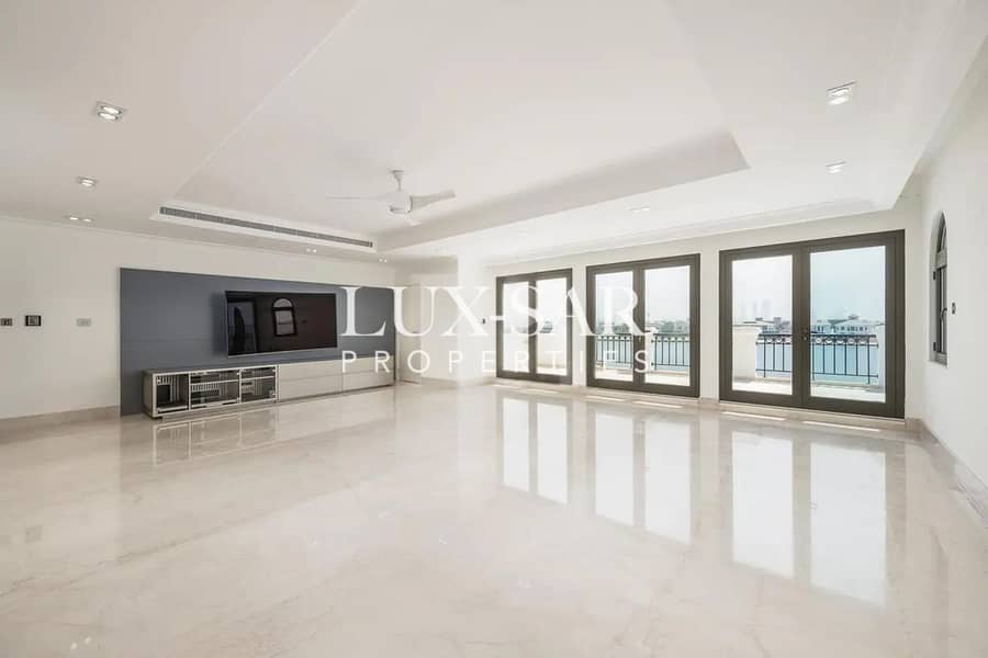 Villa in Palm Jumeirah,Garden Homes Palm Jumeirah,Garden Homes Frond D, 5 schlafzimmer, 1500000 AED - 17017500 Villa in Palm Jumeirah,Garden Homes Palm Jumeirah,Garden Homes Frond D, 5 schlafzimmer, 1500000 AED - 17017500