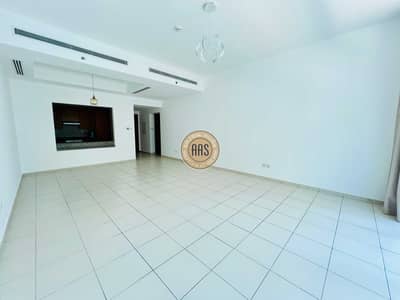 1 Bedroom Apartment for Rent in Business Bay, Dubai - FullSizeRender. jpg