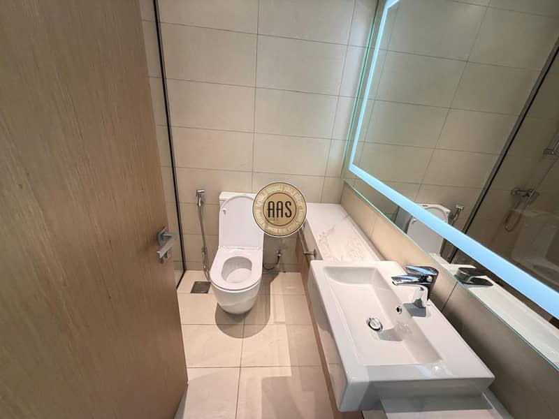 4 1000661618. jpg