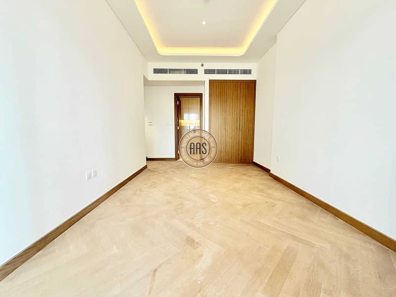 13 a1b80580-9710-4d33-baf4-675ce10987b0. jpg