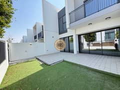 Close to Amenities 3-Bedroom Villa Available For Rent in La Rosa Villanova