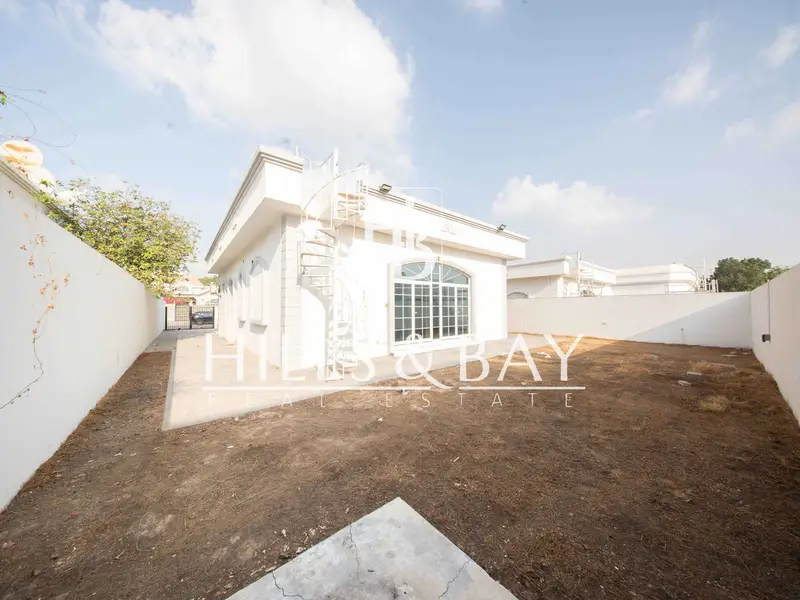 Stand Alone | Roof Access | Multiple Options