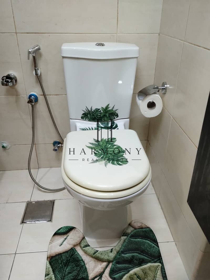 9 5ba0a2f0-808c-4b3e-8f44-c5d8a8d67623. jpg