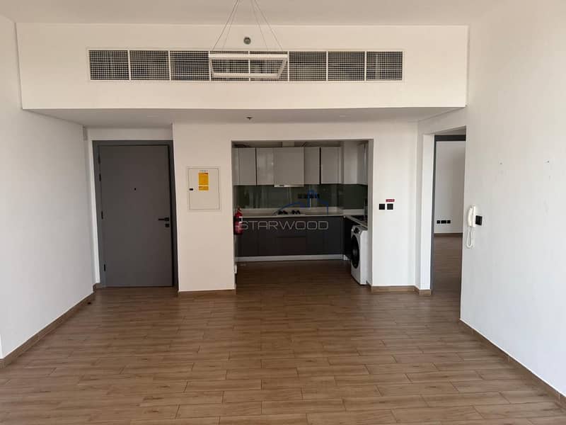 4 33448cfe-fc1e-40b3-bb41-328079ff397f. jpeg