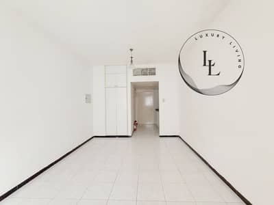 Studio for Rent in Al Majaz, Sharjah - 1000245514. jpg