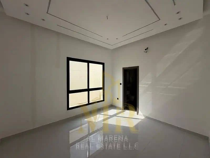 30 872857076-800x600. webp