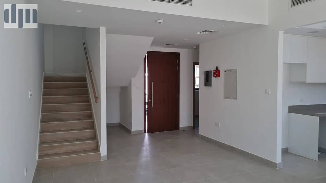 4 Image 4
