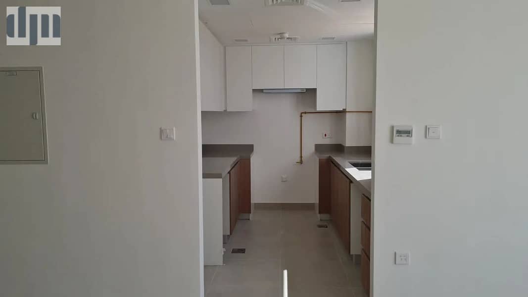 5 Image 5