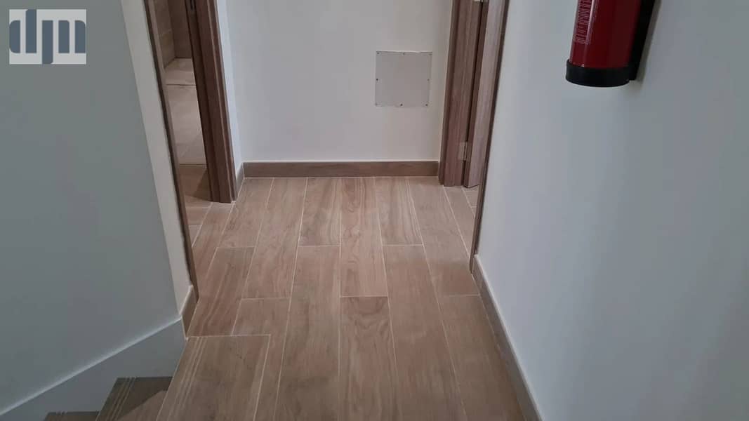 19 Image 19
