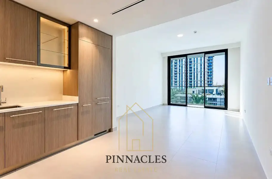 Brand New 1BR | Fitted Kitchen | Low Floor