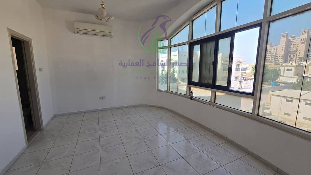5 mhl-for-rent-alsharqh-property-18. jpg