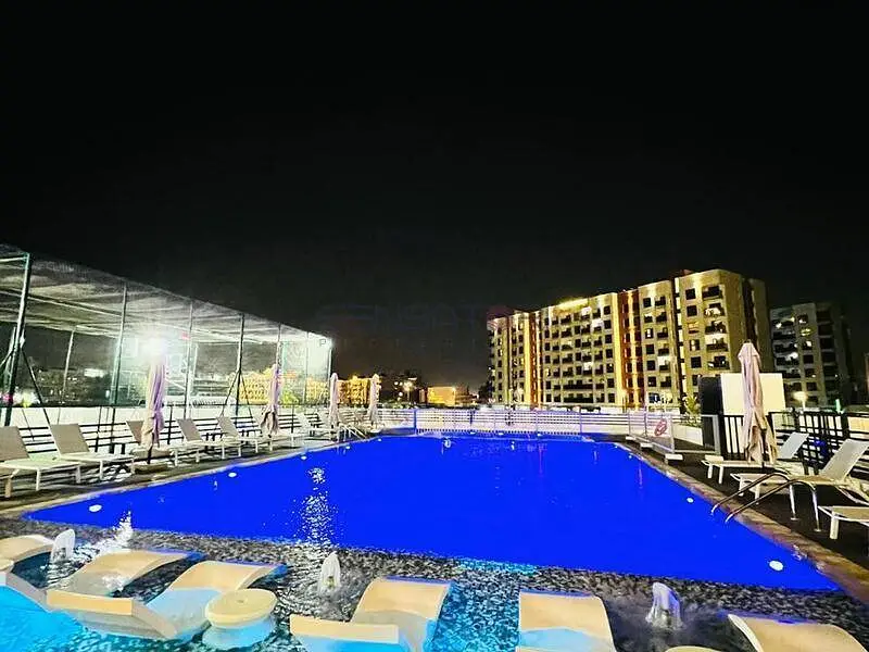 STYLISH FURNISHED | VACANT | PRIME LOCATION