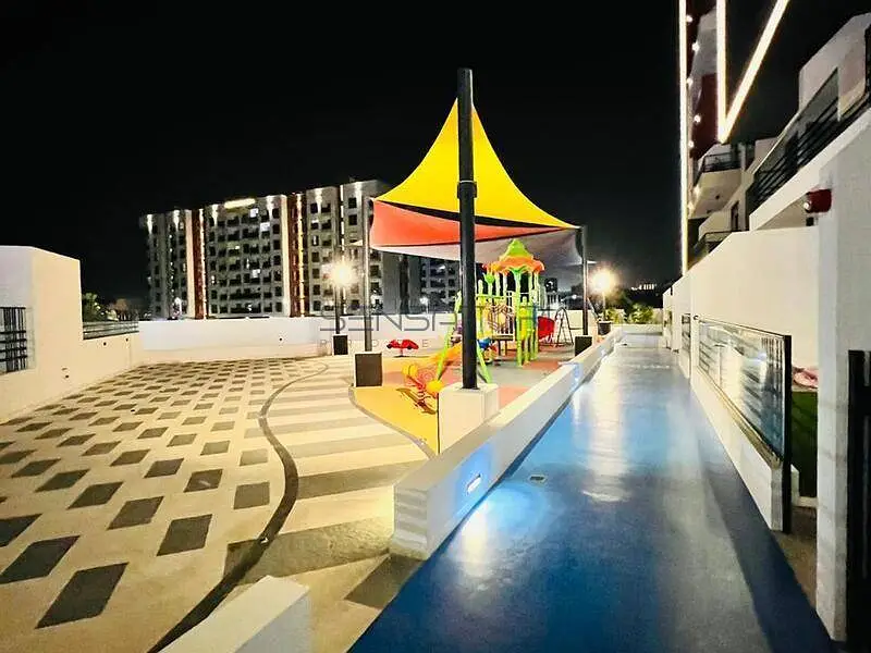 STYLISH FURNISHED | VACANT | PRIME LOCATION