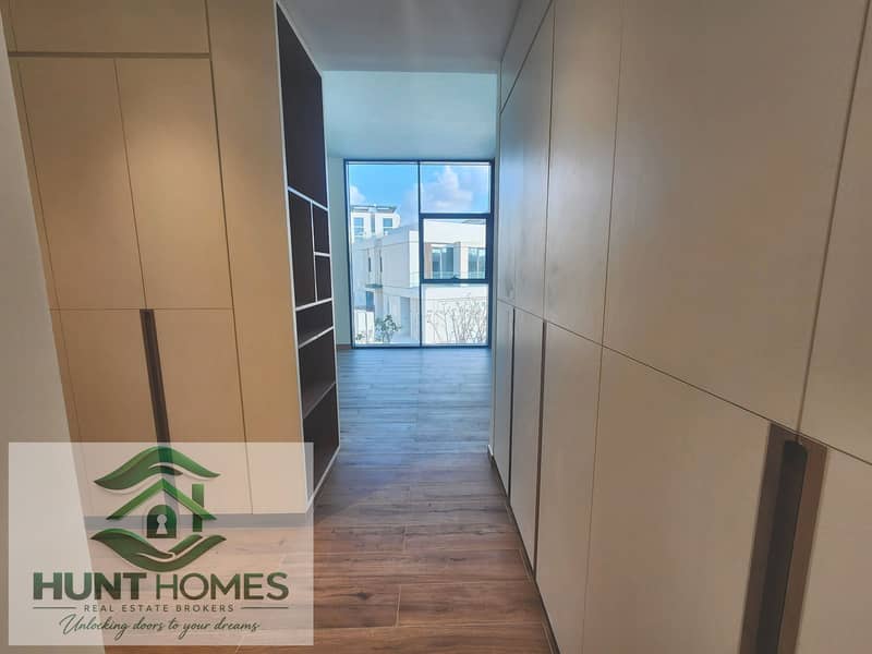 6 Hunt_Homes_Bright_White_05. jpg