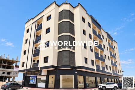 10+ Habitaciones Building para en Venta en Al Alia, Ajman - Enhanced property listing with QR code-4 (1). png