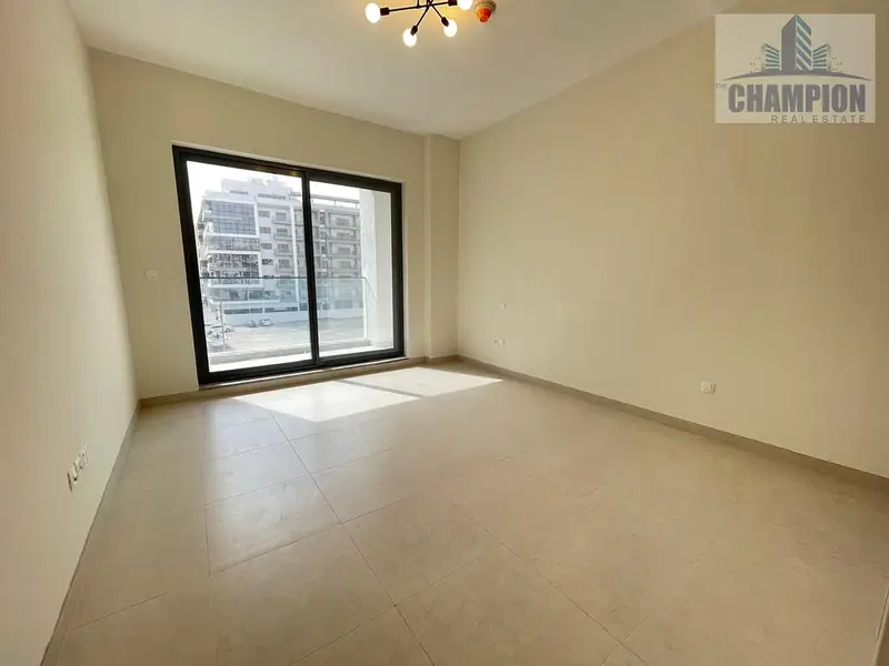 COMPANY STAFF OR BACHELOR 3BHK : RENT 145K : 1 PARKING