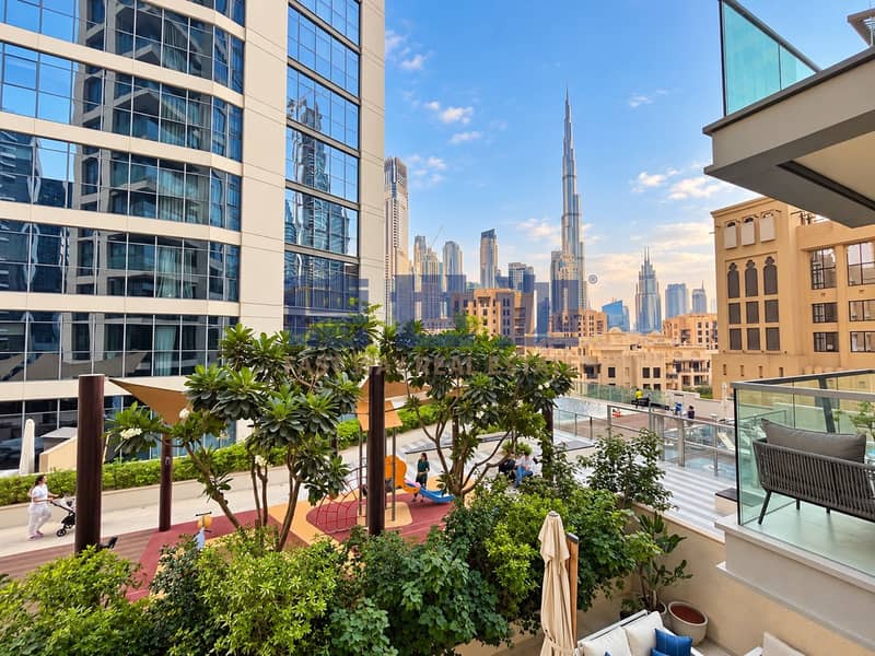 12 dubai-skyline-balcony-luxury-real-estate. jpg