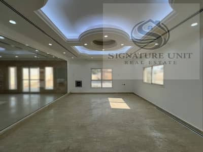 5 Bedroom Villa for Rent in Al Barsha, Dubai - 1. jpg
