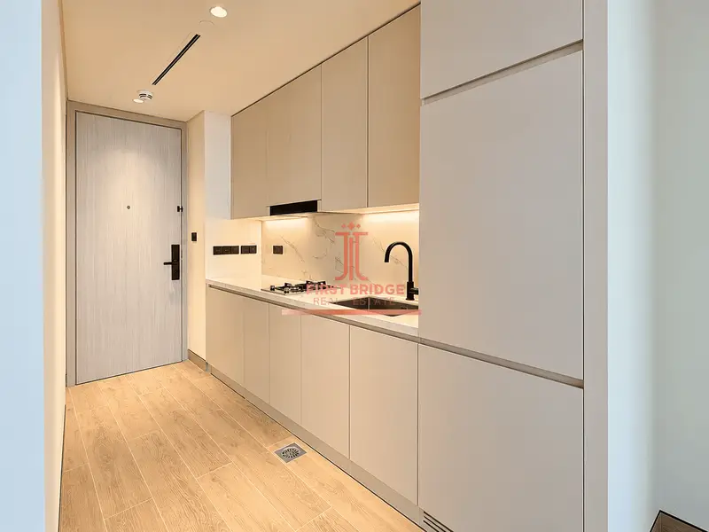 Premium Quality | Skyline View | Semi-Furnished